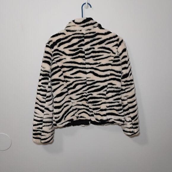 Faux Fur White Tiger / Zebra Print Eclectic Unique Chic Fun Party Coat Sz Small - Picture 3 of 12